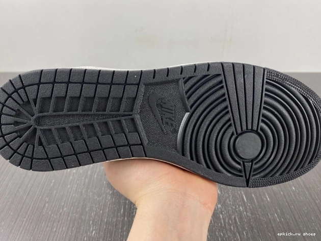 Rep High (2023) 85 White BQ4422-001 Jordan Retro Black 1 0724